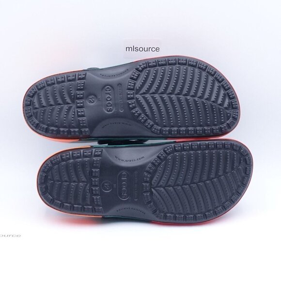NEW Crocs x 7Eleven Classic Clogs 208272-001 Black/Orange